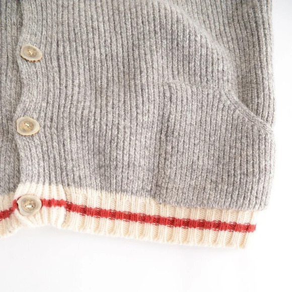 Cape Enrage Vintage Grey 100% Wool Sleeveless Vest ~Sz 46 - Picture 12 of 13